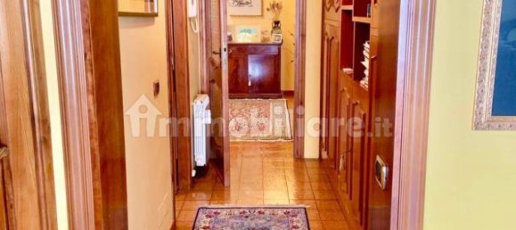 4 bedrooms Apartment in Rome, Italy No. 200809 28