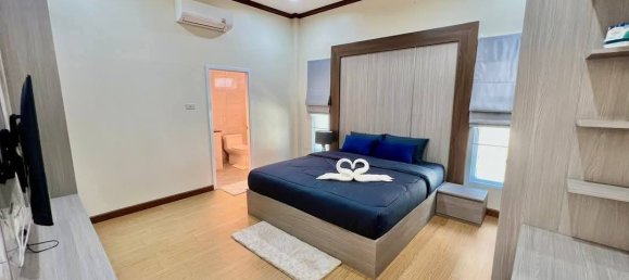 4 chambres house à louer à Pattaya, Chonburi, Eastern Thailand, Thailand № 66836 13