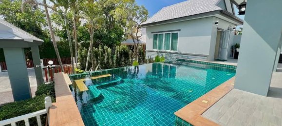 4 chambres house à louer à Pattaya, Chonburi, Eastern Thailand, Thailand № 66836 4