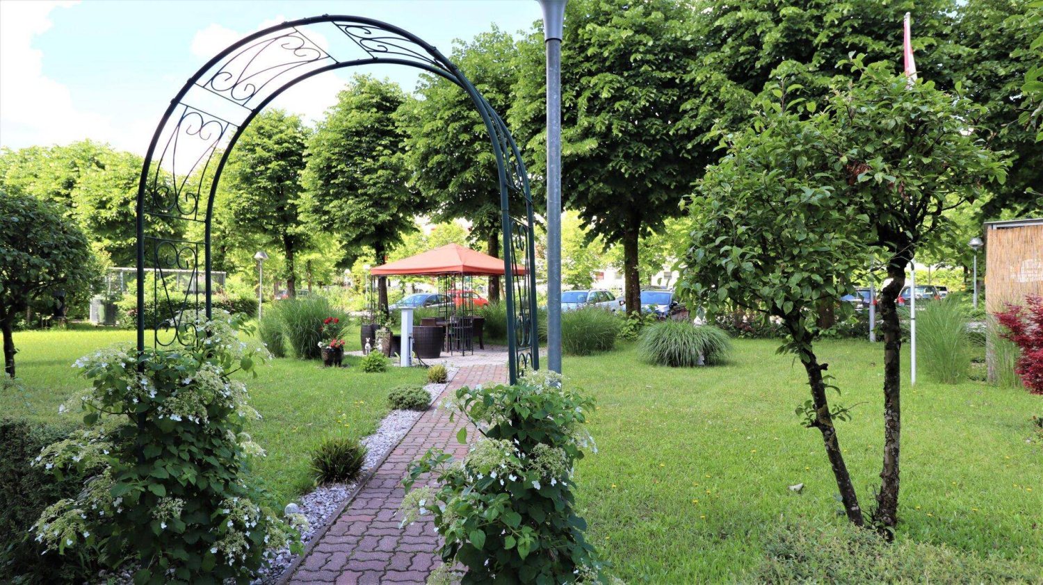 4غرفة شقة في Bergheim, Austria رقم 243853