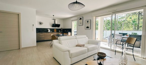 4غرفة منزل ذو طابقين في Toulon, France رقم 337614 2