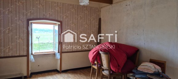 5 bedrooms House in Pontaumur, France No. 205780 7