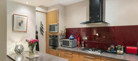 2 bedrooms Apartment in London, United Kingdom No. 3579 3