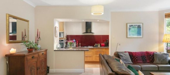 2 bedrooms Apartment in London, United Kingdom No. 3579 5