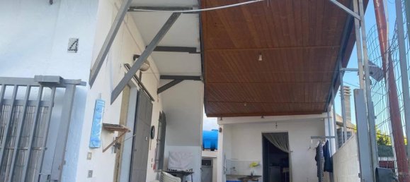 5 rooms House in Sellia Marina, Italy No. 17997 9