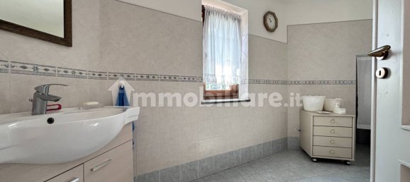 2 bedrooms Apartment in Chambave, Italy No. 294131 6