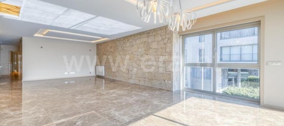 Apartamento de 4 dormitorios en Vila do Conde, Portugal No. 53459 3