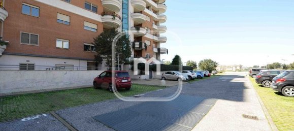 2 rooms Apartment in Rome, Italy No. 189526 10