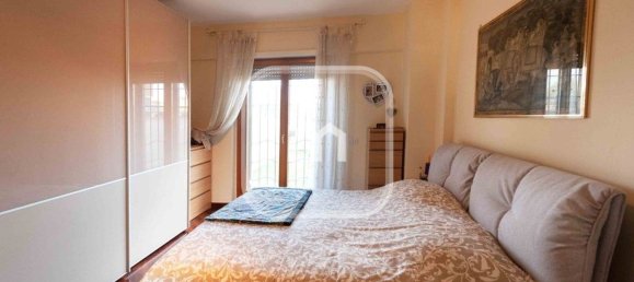 2 rooms Apartment in Rome, Italy No. 189526 16