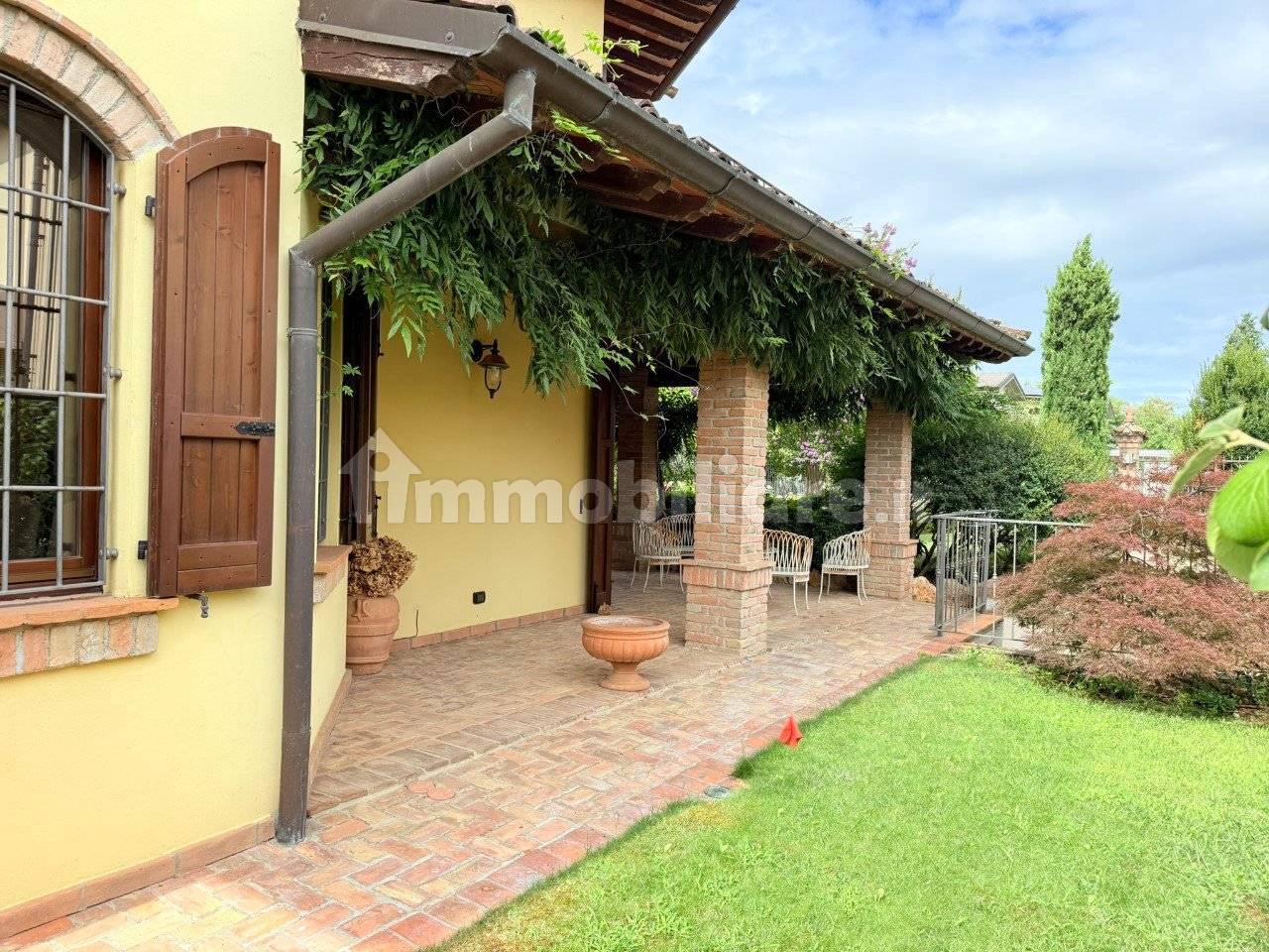 4 bedrooms Villa in Rivergaro, Italy No. 265574