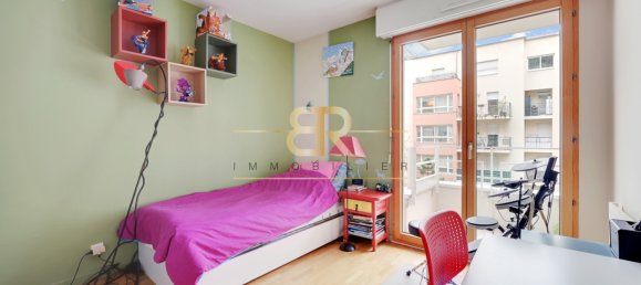 3 bedrooms Apartment in Paris, France No. 164425 16