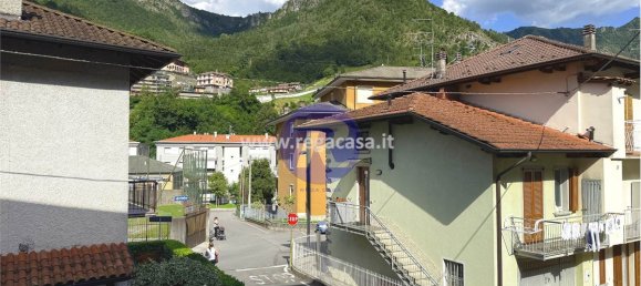 2 bedrooms Commercial property in San Pellegrino Terme, Italy No. 328596 24