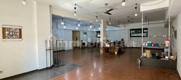 1 room Commercial property in Rome, Italy No. 336138 3