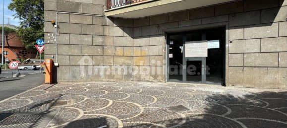 1 room Commercial property in Rome, Italy No. 336138 2