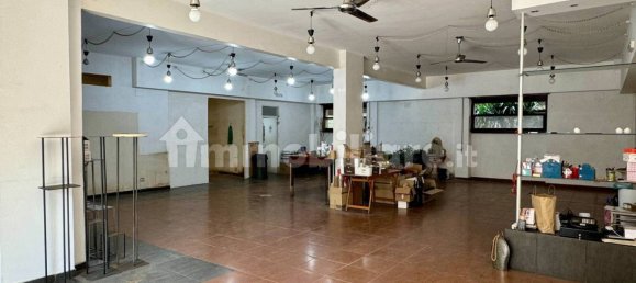 1 room Commercial property in Rome, Italy No. 336138 4