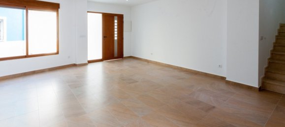 3 bedrooms Townhouse in Orba, Spain No. 8368 14