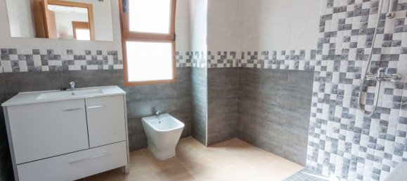 3 bedrooms Townhouse in Orba, Spain No. 8368 4