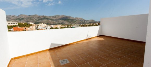 3 bedrooms Townhouse in Orba, Spain No. 8368 3
