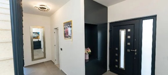 3 غرف نوم فيلا في Vrsi, Croatia رقم 180 17