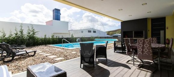 4 bedrooms House in Torres Vedras, Portugal No. 10562 3