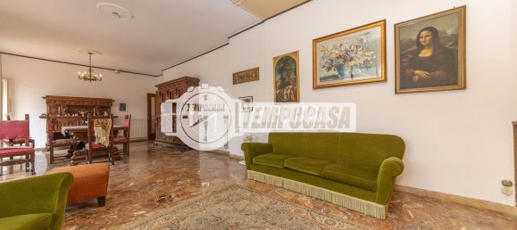 5-salle Appartement à Rome, Italy No. 307877 12