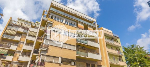 5-salle Appartement à Rome, Italy No. 307877 14