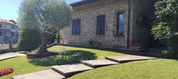 Casa T4 em Cabiate, Italy N.º 359759 2