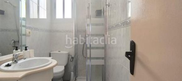 3 bedrooms Apartment in Almeria, Spain No. 188817 5