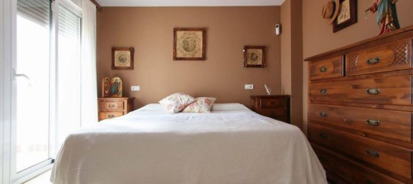 Apartamento de 3 dormitorios en Marbella, Spain No. 34442 29