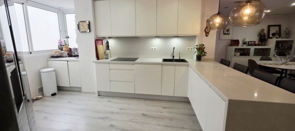 4 غرف نوم شقة في Malaga, Spain رقم 148200 8