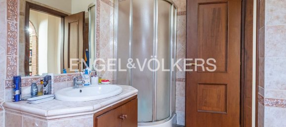 6 rooms House in Guidonia Montecelio, Italy No. 104702 19