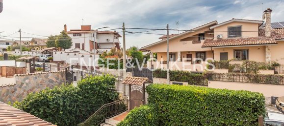 6 rooms House in Guidonia Montecelio, Italy No. 104702 14