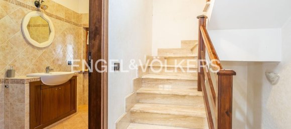 6 rooms House in Guidonia Montecelio, Italy No. 104702 9