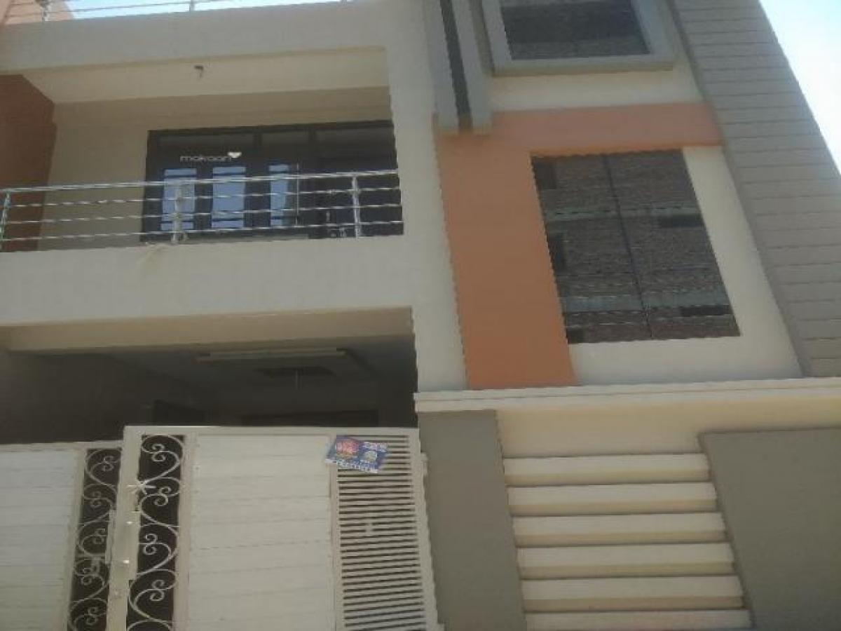 6 bedrooms House in Hyderabad, India No. 24554