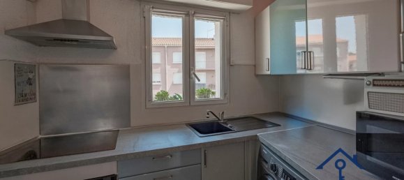 4 rooms Duplex in Six-Fours-les-Plages, France No. 285599 3