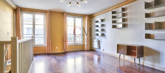 2 bedrooms Duplex in Versailles, France No. 187317 7