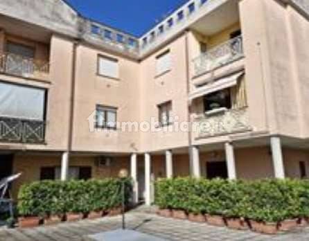 Apartamento de 1 dormitorio en Robecchetto con Induno, Italy No. 372577