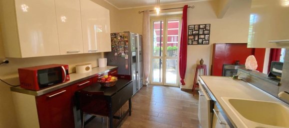 8 rooms House in Asti, Italy No. 123467 10