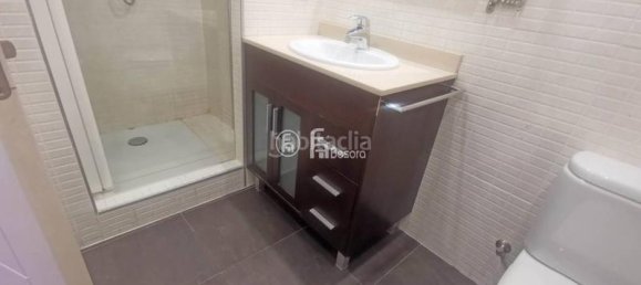 3 bedrooms Apartment in Lleida, Spain No. 172653 20