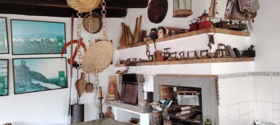 Casa de 4 dormitorios en Arucas, Spain No. 133569 2