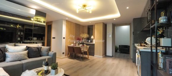 2 bedrooms Condo in Pattaya, Thailand No. 19601 6