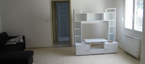 Edifício T3 em Neufmanil, France N.º 76671 30