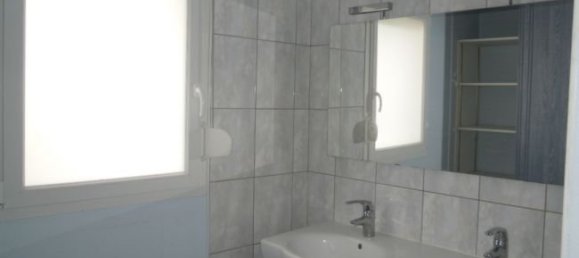 Edifício T3 em Neufmanil, France N.º 76671 12