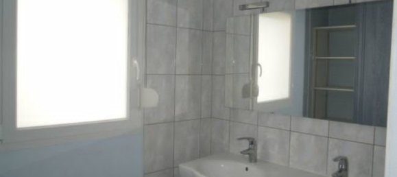 Edifício T3 em Neufmanil, France N.º 76671 11