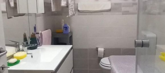 3 rooms Apartment in Carrara, Italy No. 48043 17