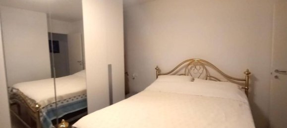 3 rooms Apartment in Carrara, Italy No. 48043 14