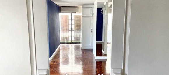 4 bedrooms Condo in Bangkok, Thailand No. 23551 10