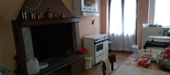 2 bedrooms House in Desenzano del Garda, Italy No. 96068 11