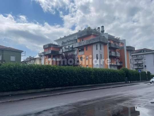 Квартира с 2 спальнями в Дальмине, Италия № 286871