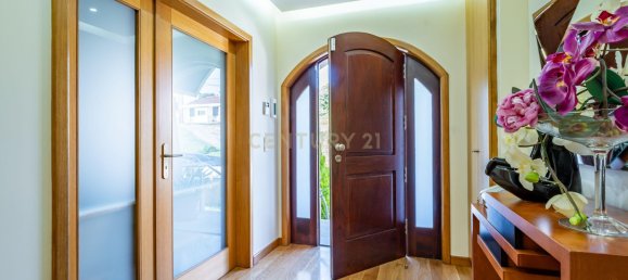 6 bedrooms Villa in Vila Nova de Gaia, Portugal No. 126038 3